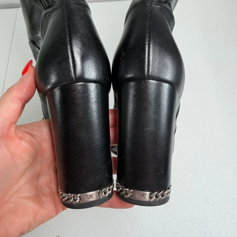 Michael Kors 8.5 Dolores Side Zip Bootie Black Leather Chic Designer Timeless